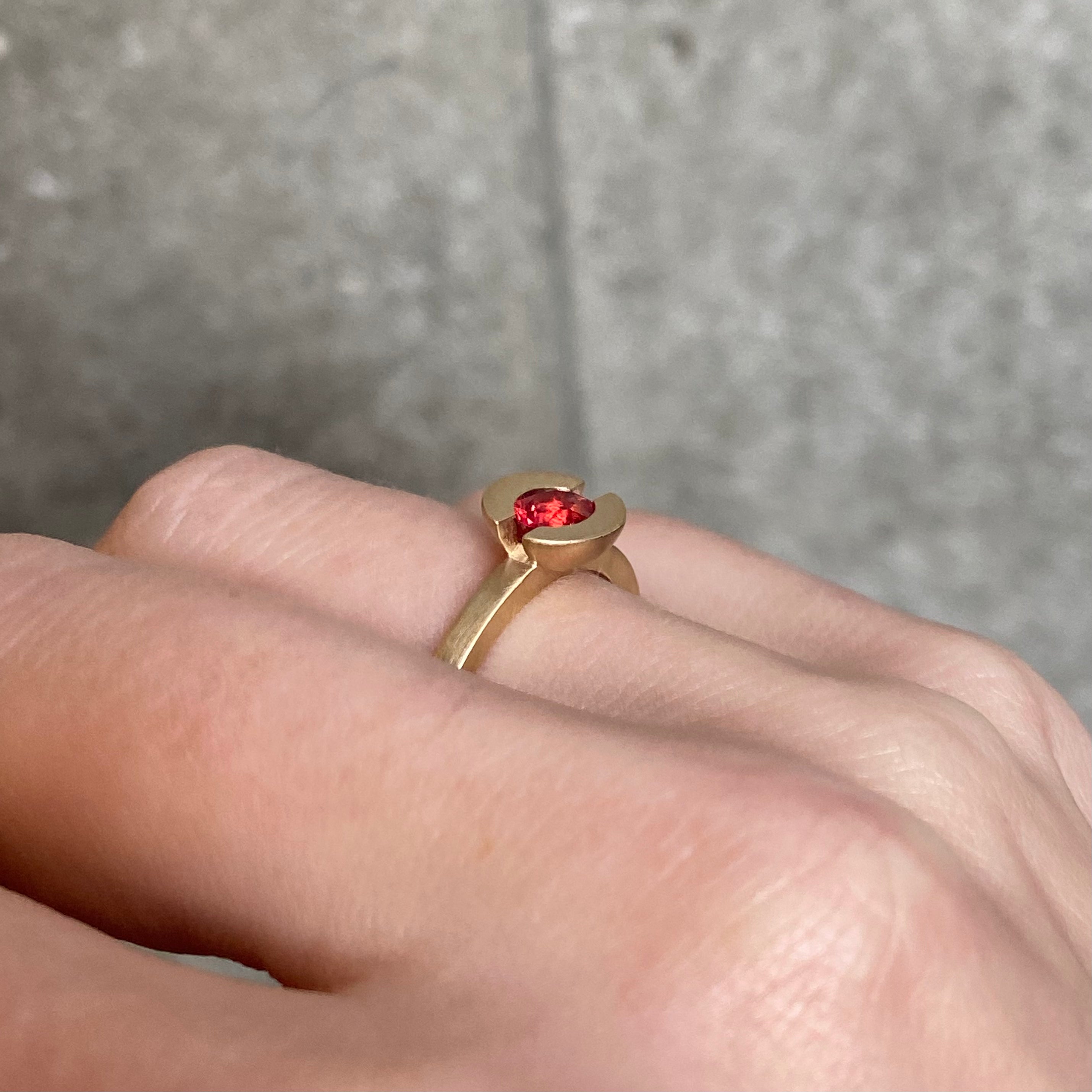Haute Dog Ring