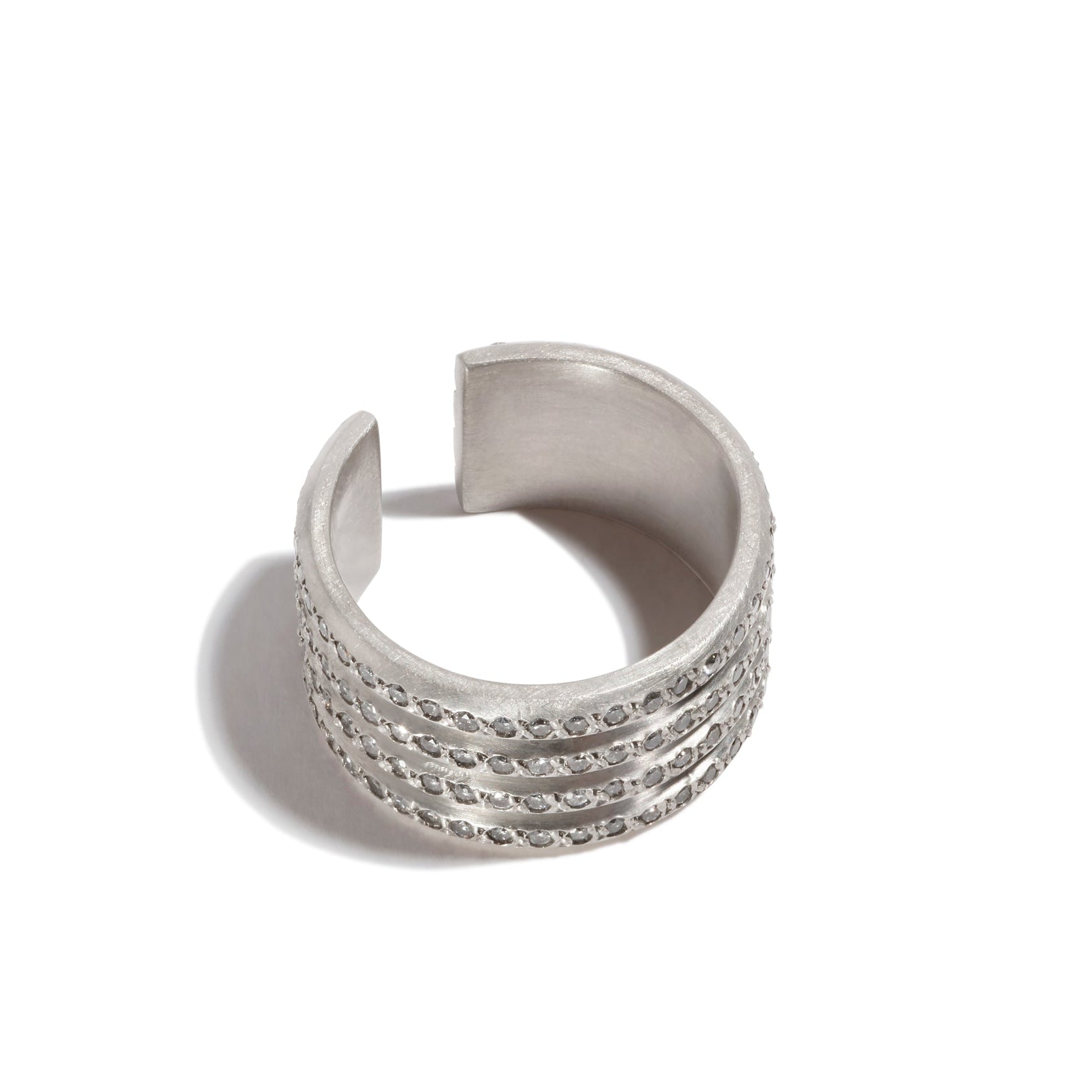 Ridge Grey Diamond Ring