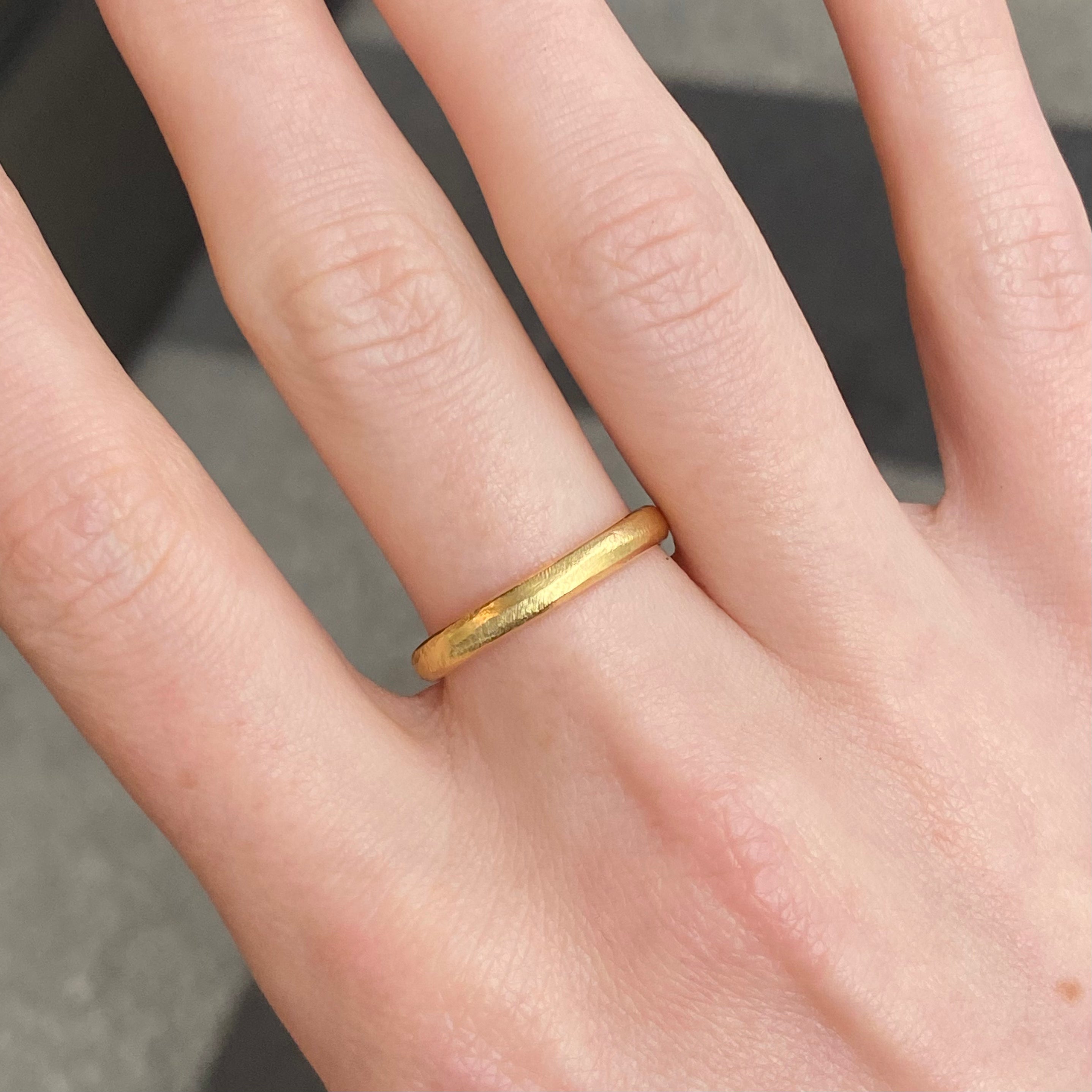 Dune Band (Medium Size) Ring