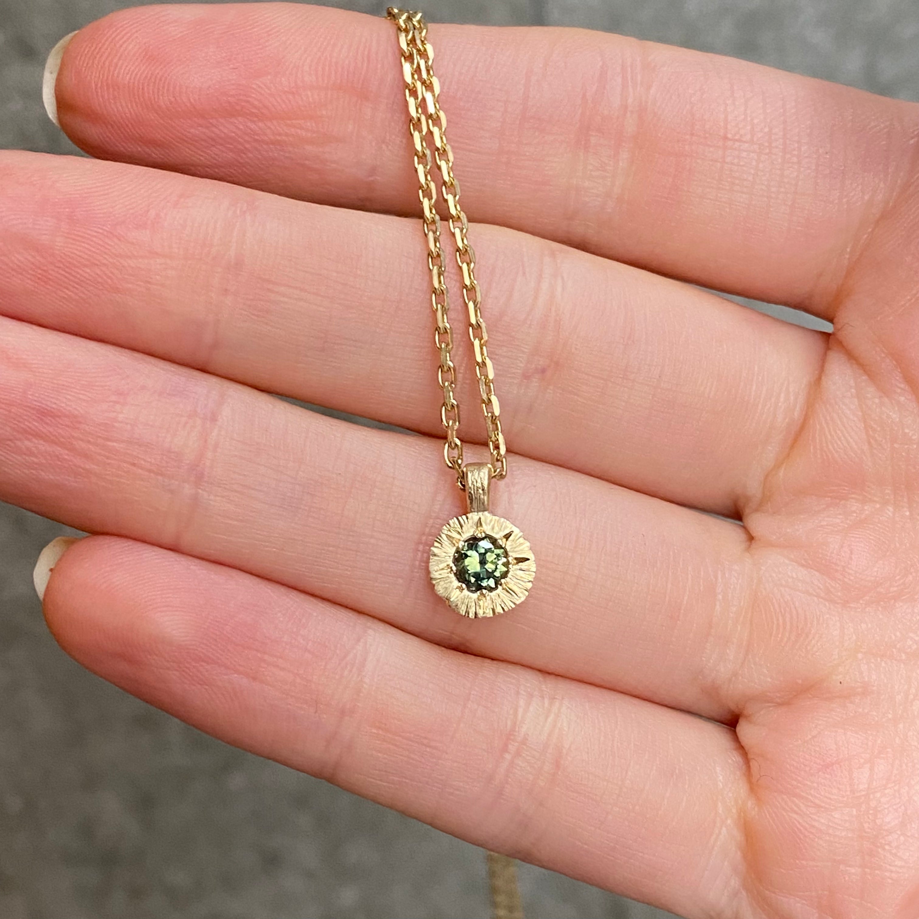 Stone Love Green Parti Sapphire Pendant