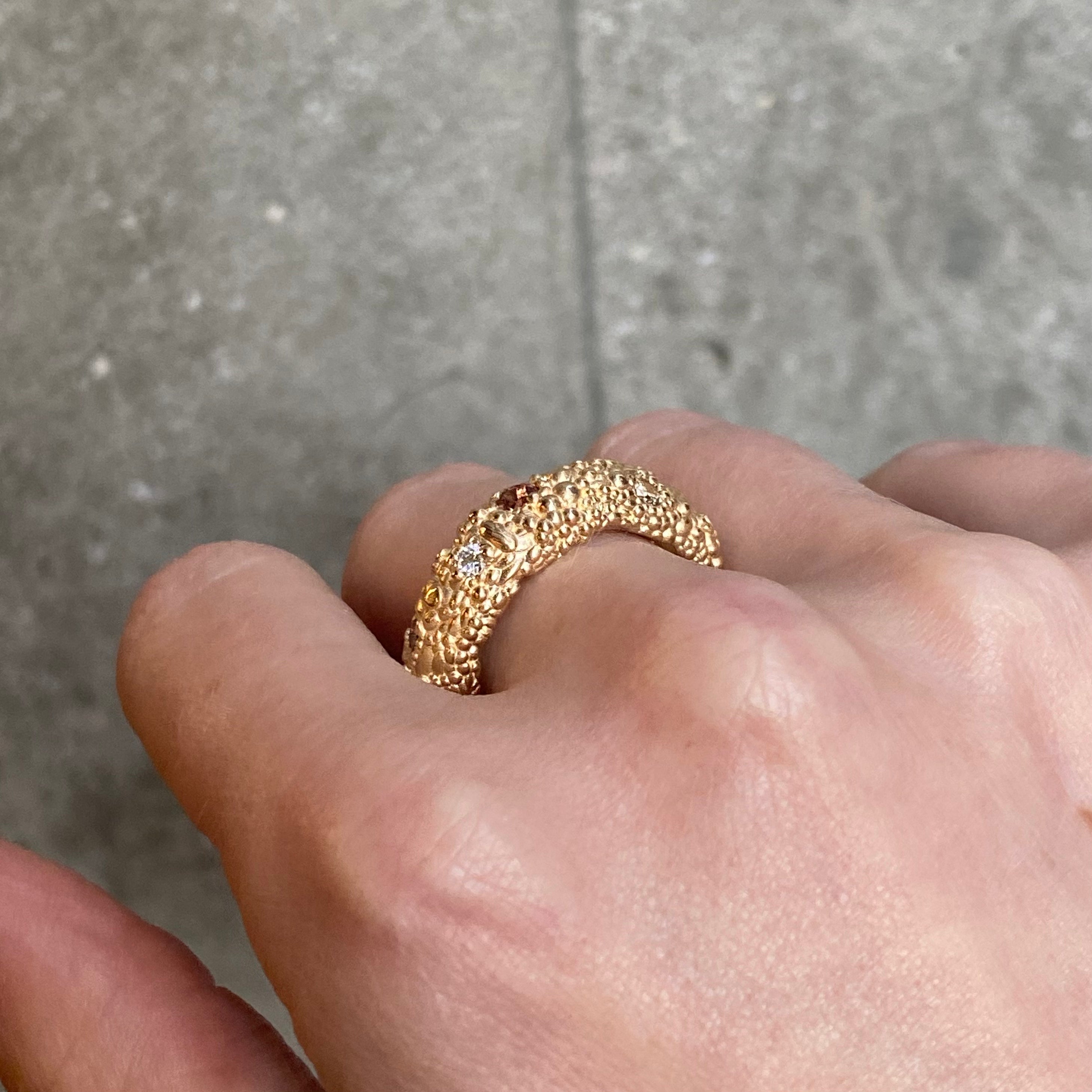 Deep Pine Ring