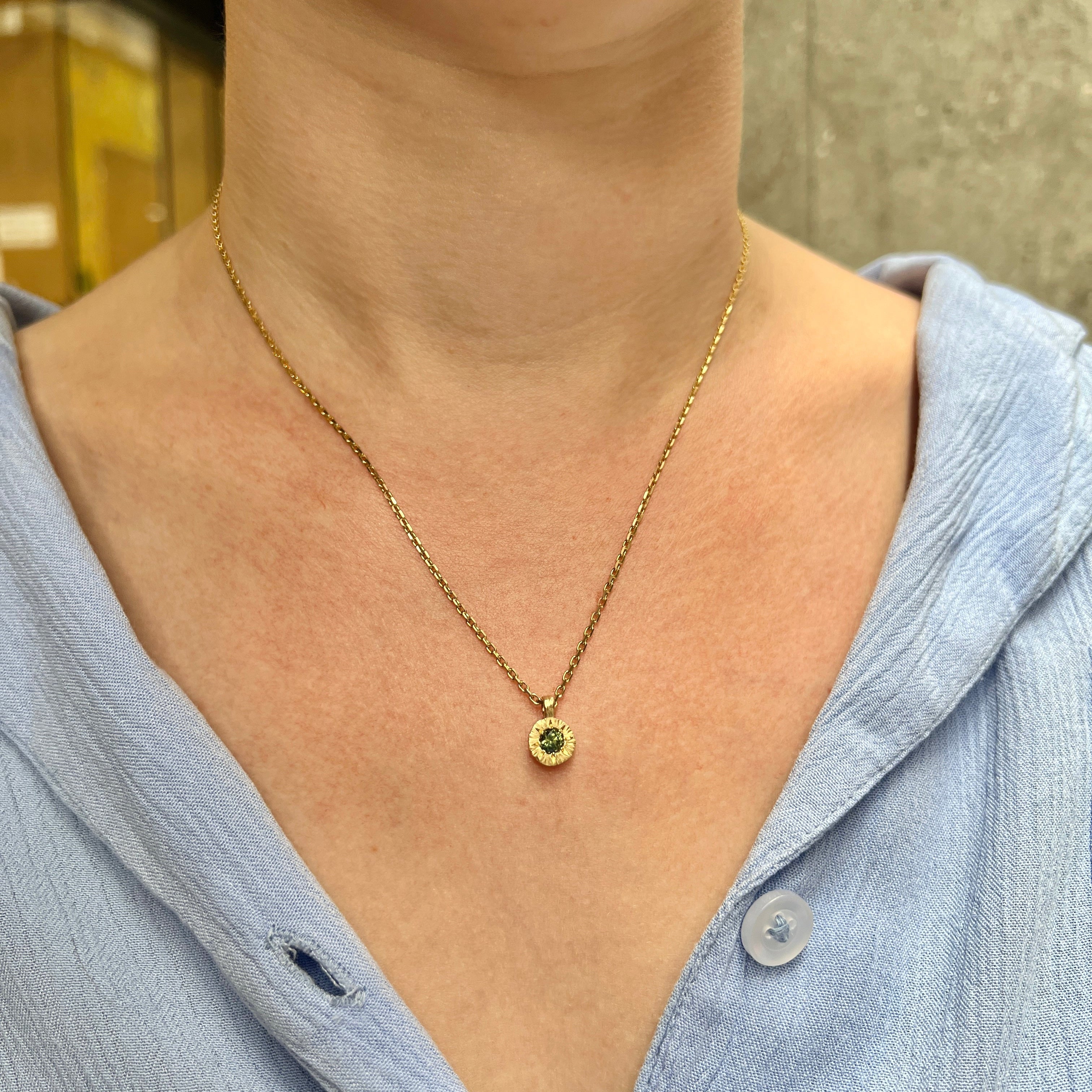 Stone Love Green Parti Sapphire Pendant