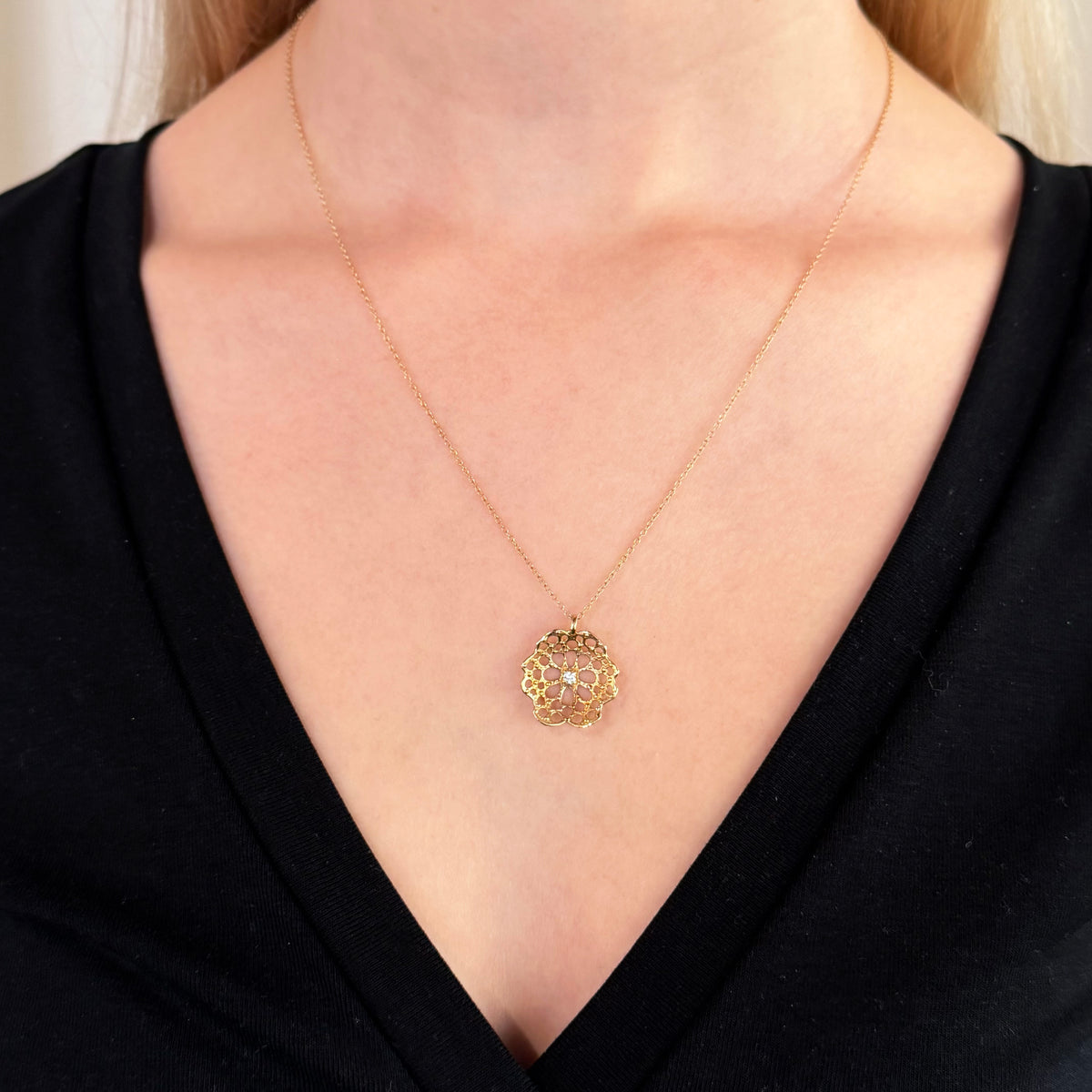 Radial Pendant