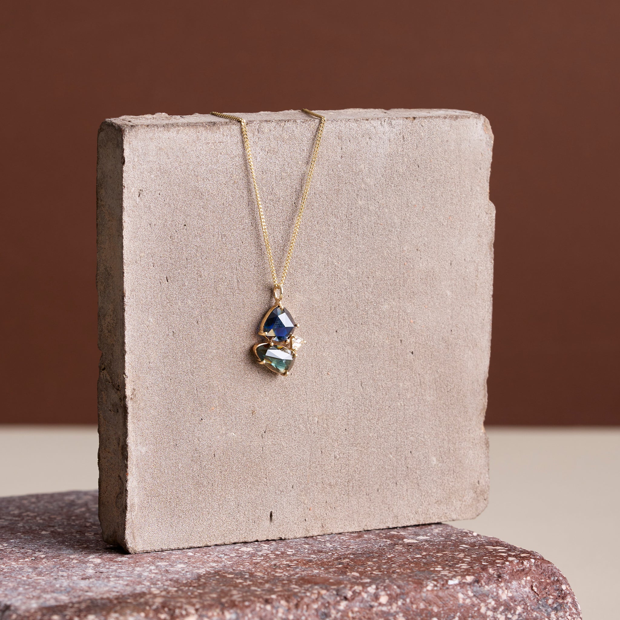 Bright Horizon Australian Parti Sapphire Pendant