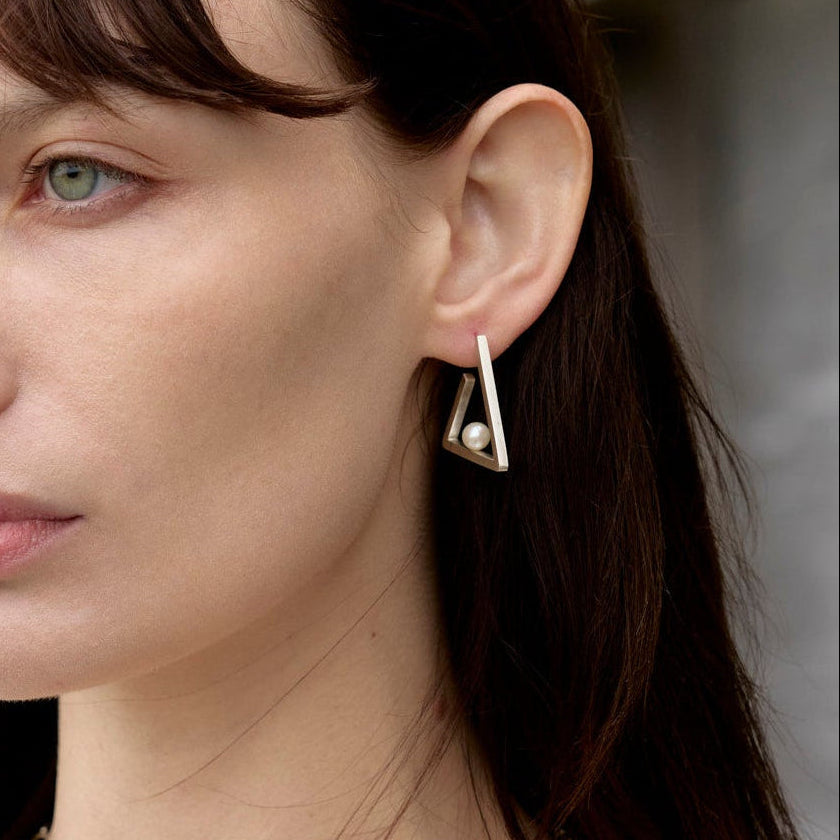 Minimal Triangle with Pearl Earrings