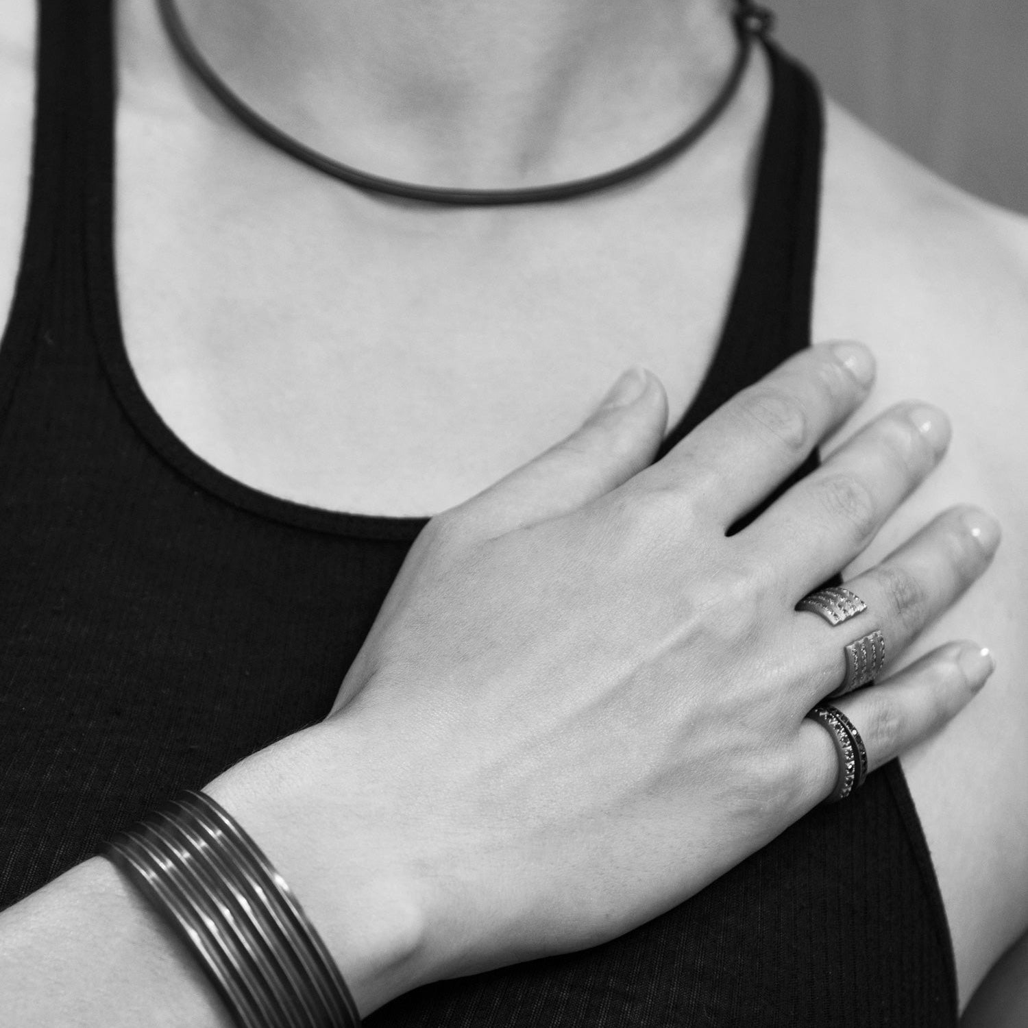 Ridge Grey Diamond Ring