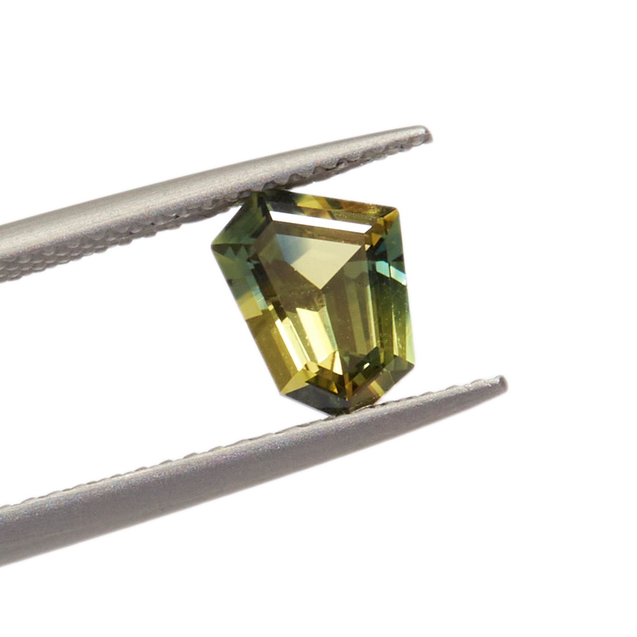 1.40ct Freeform Cut Yellow/Green Australian Parti Sapphire