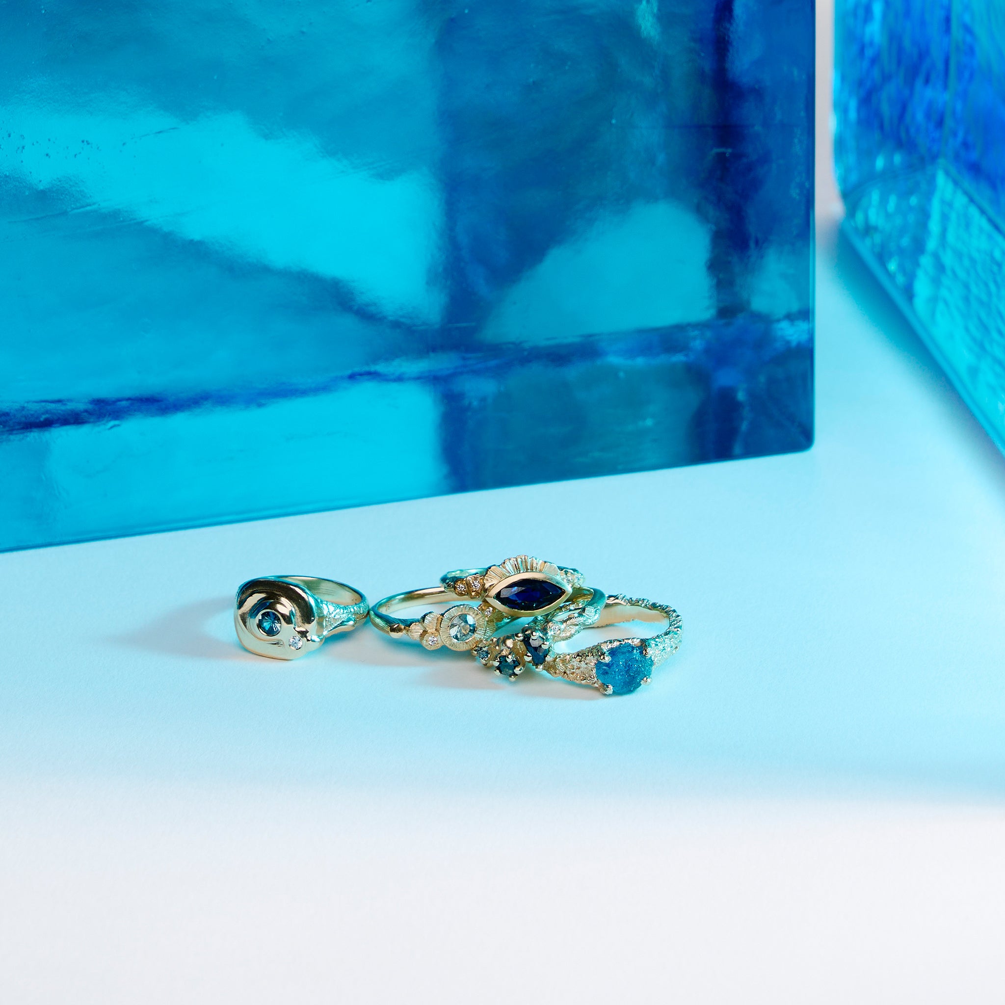 Graceful Inner Islands Uncut Sapphire Ring