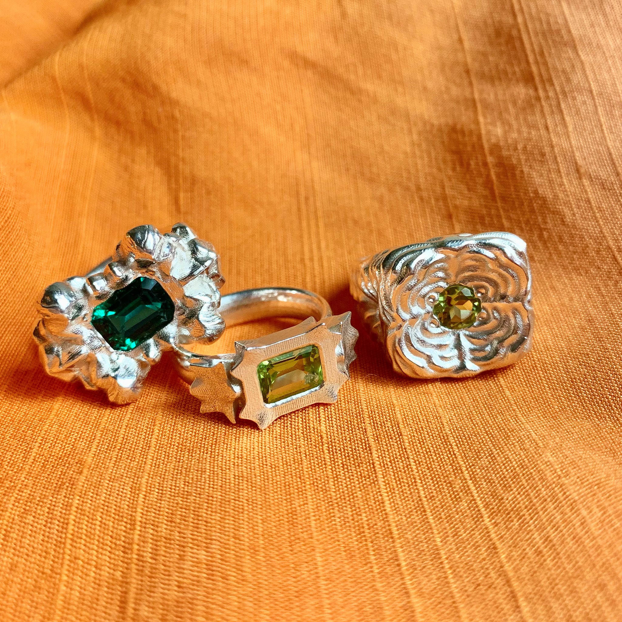 Star Peridot Ring