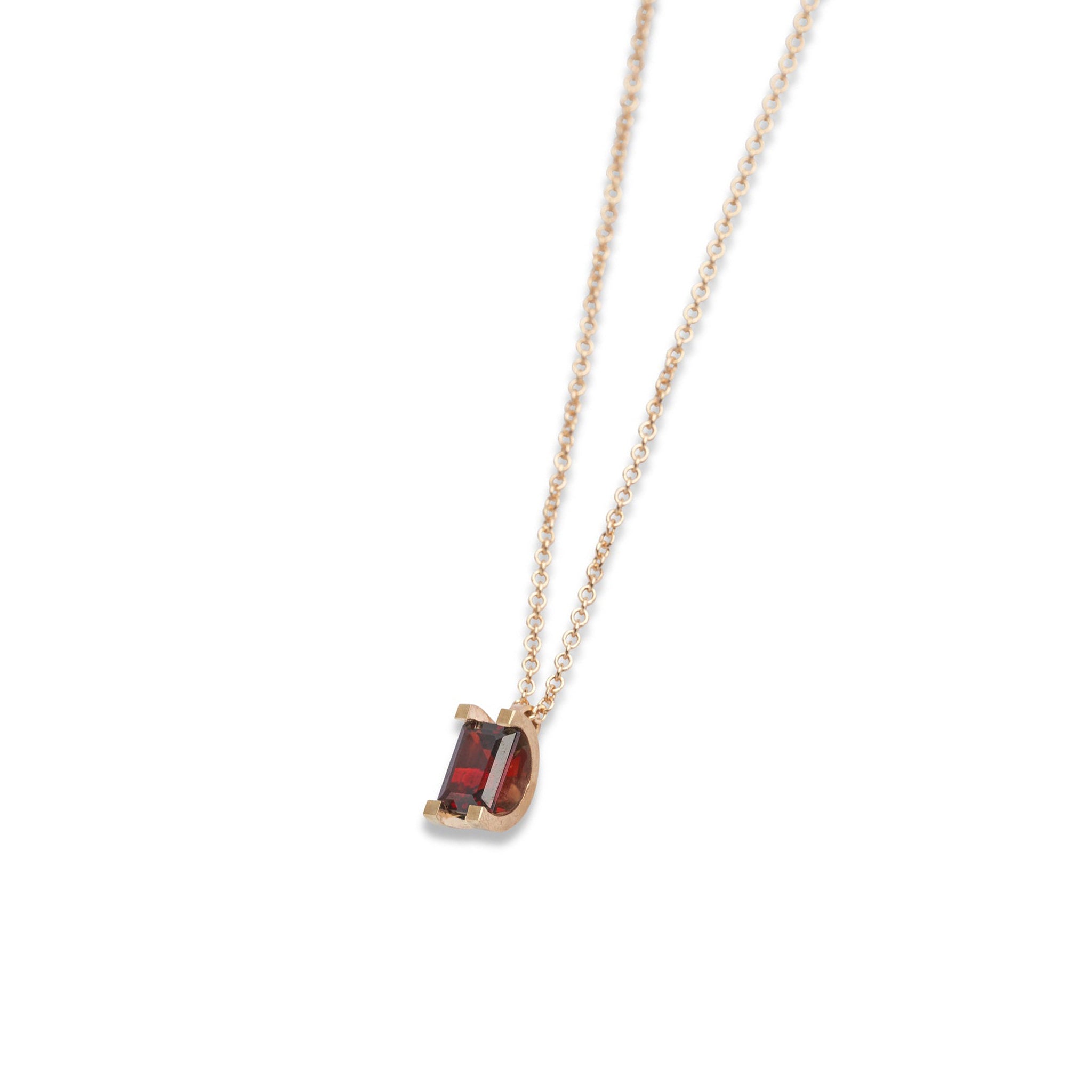 Curve Claw Garnet Pendant