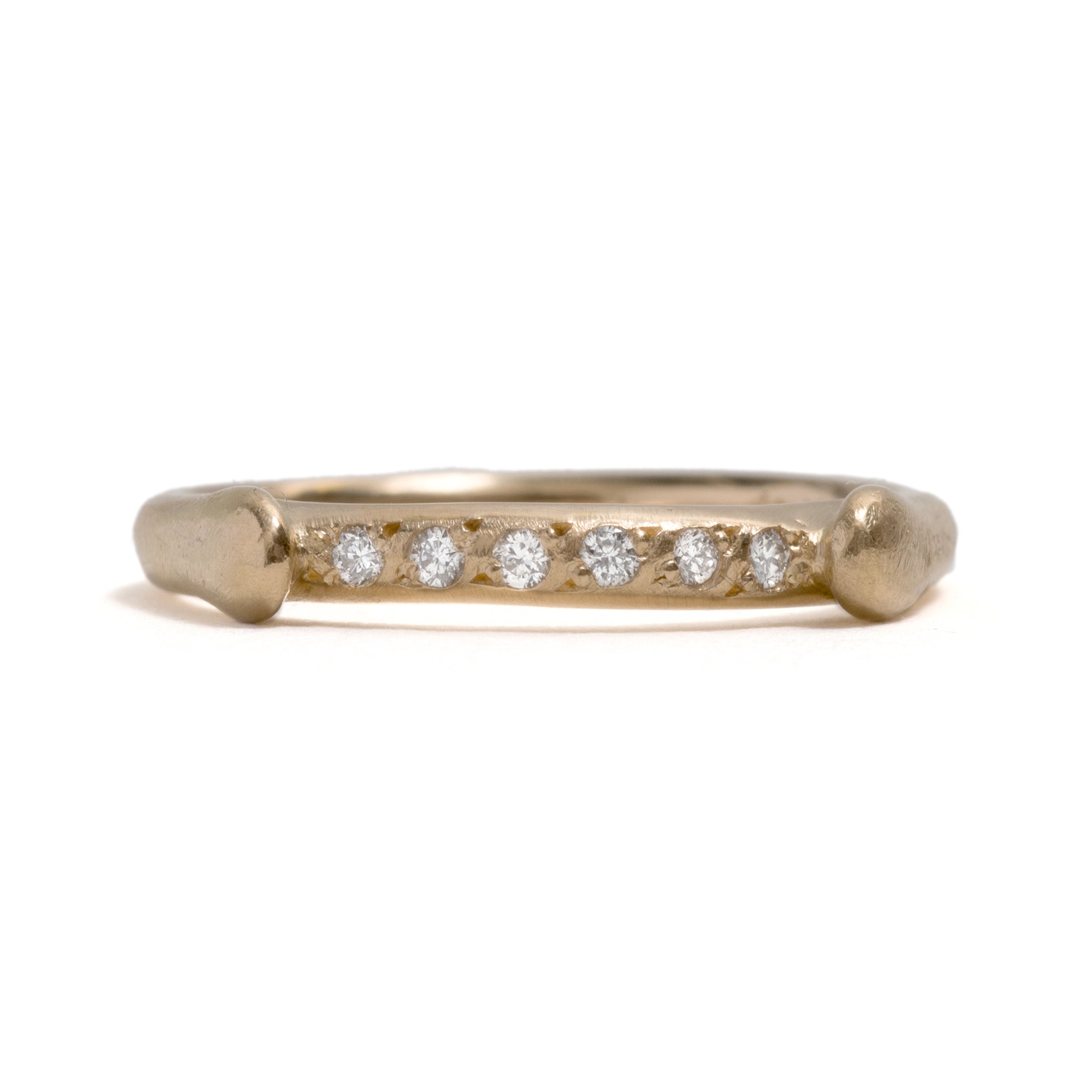 Lama Ring