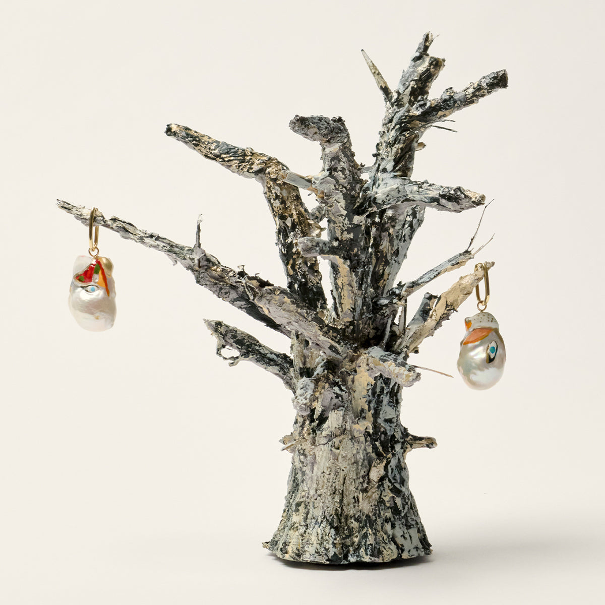 A Cast of Characters: Pia Murphy Brings Baroque Pearls to Life for Tidal Wave
