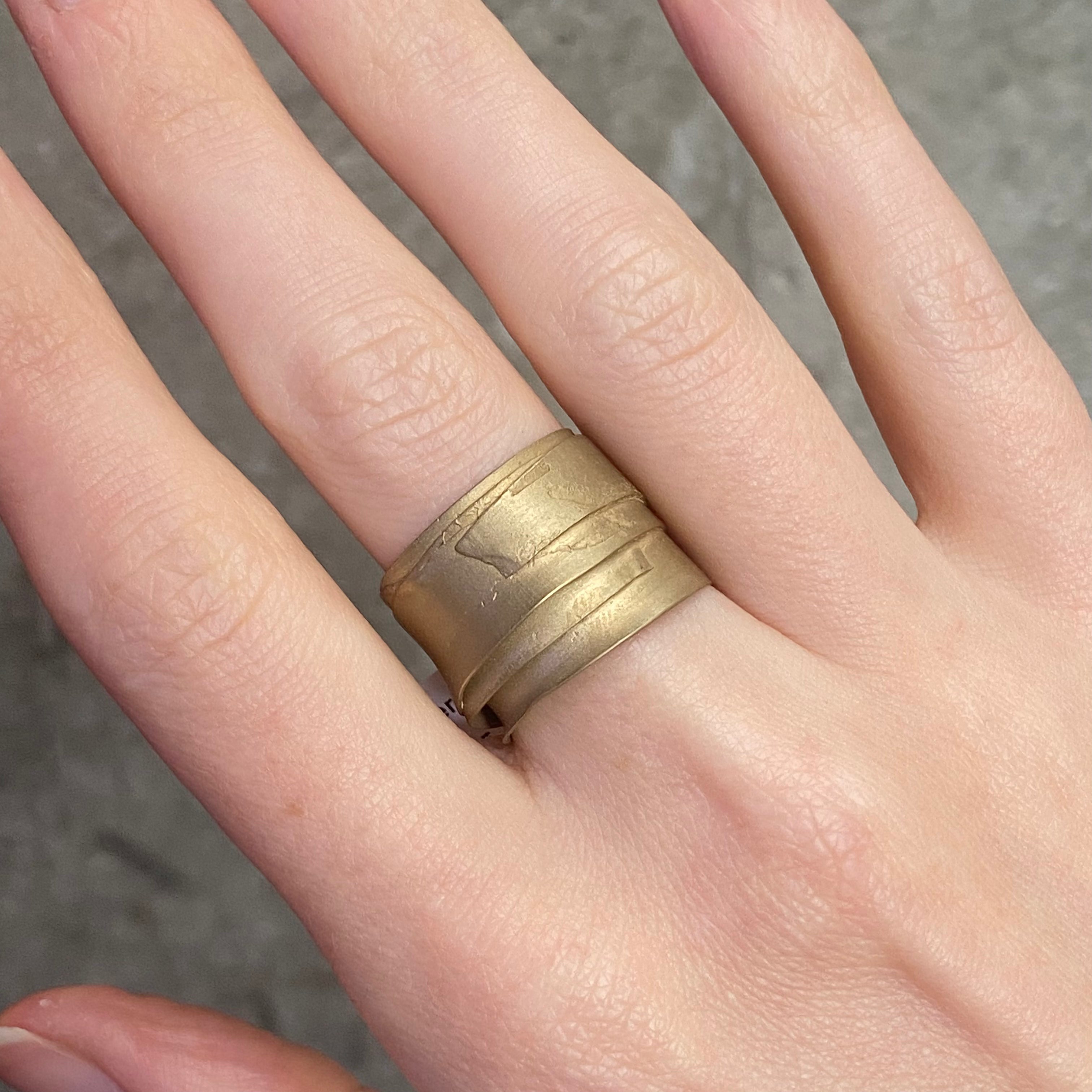 Wide Paper Ring