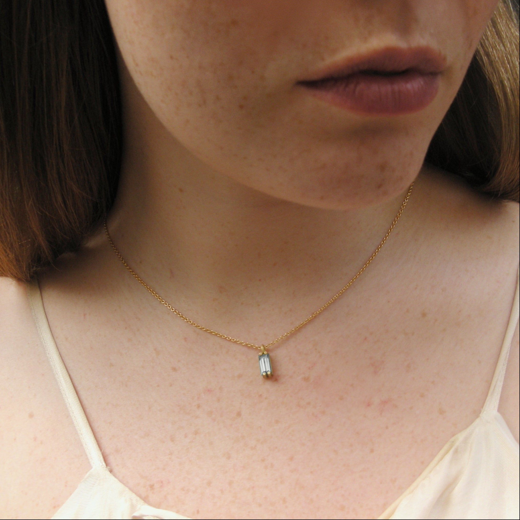 Invisible Pendant