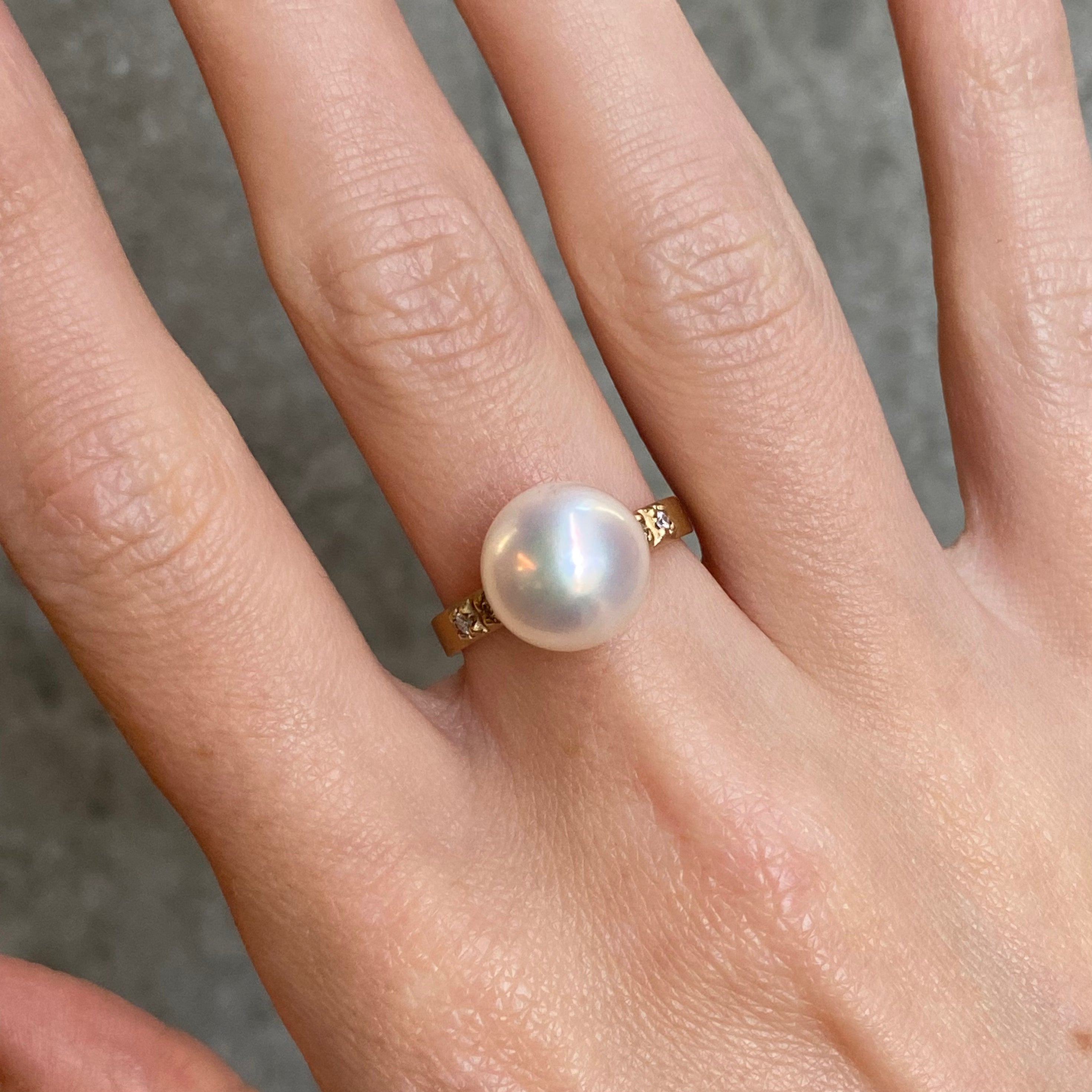 Freshwater Pearl & Pyramids Ring