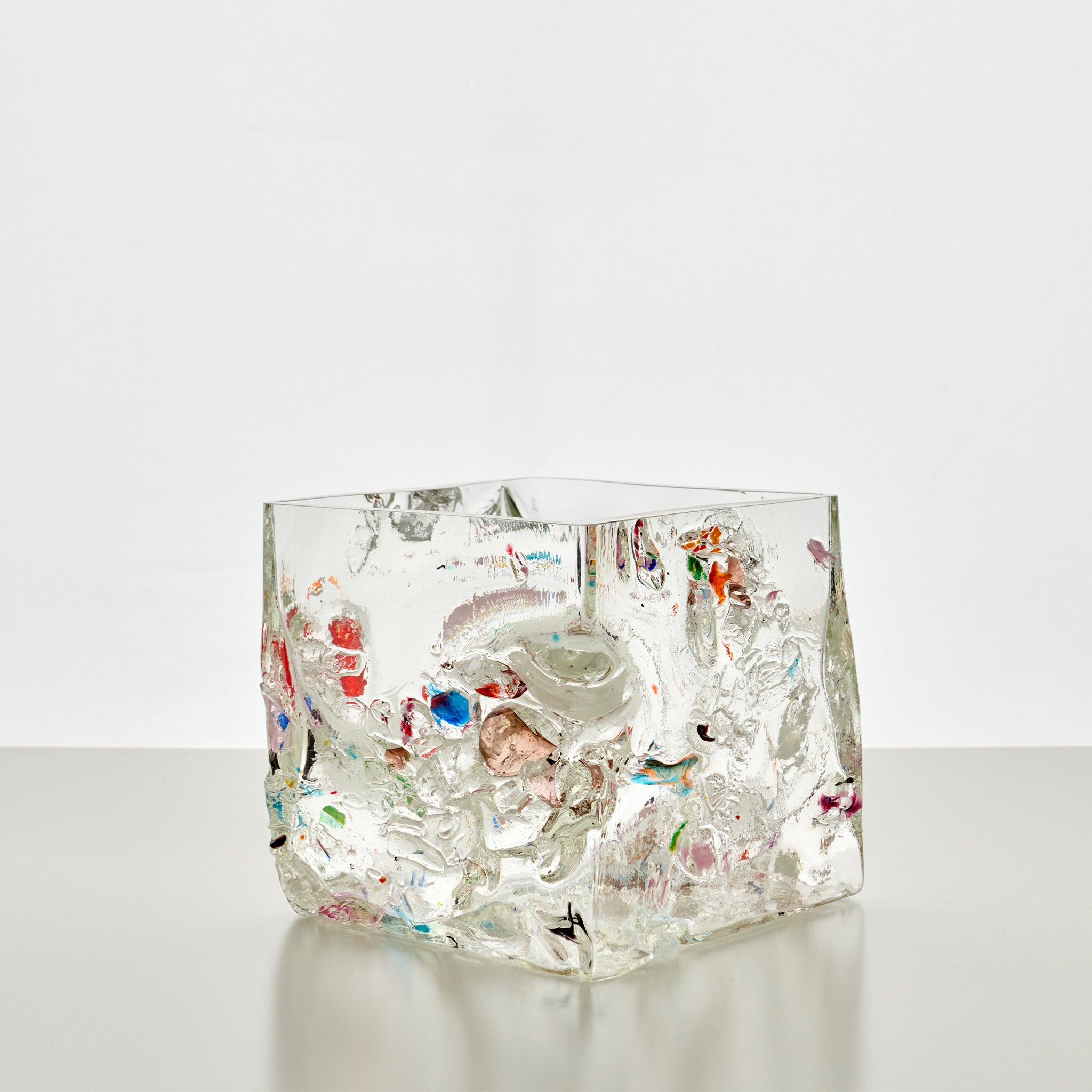 Cullet Vase III