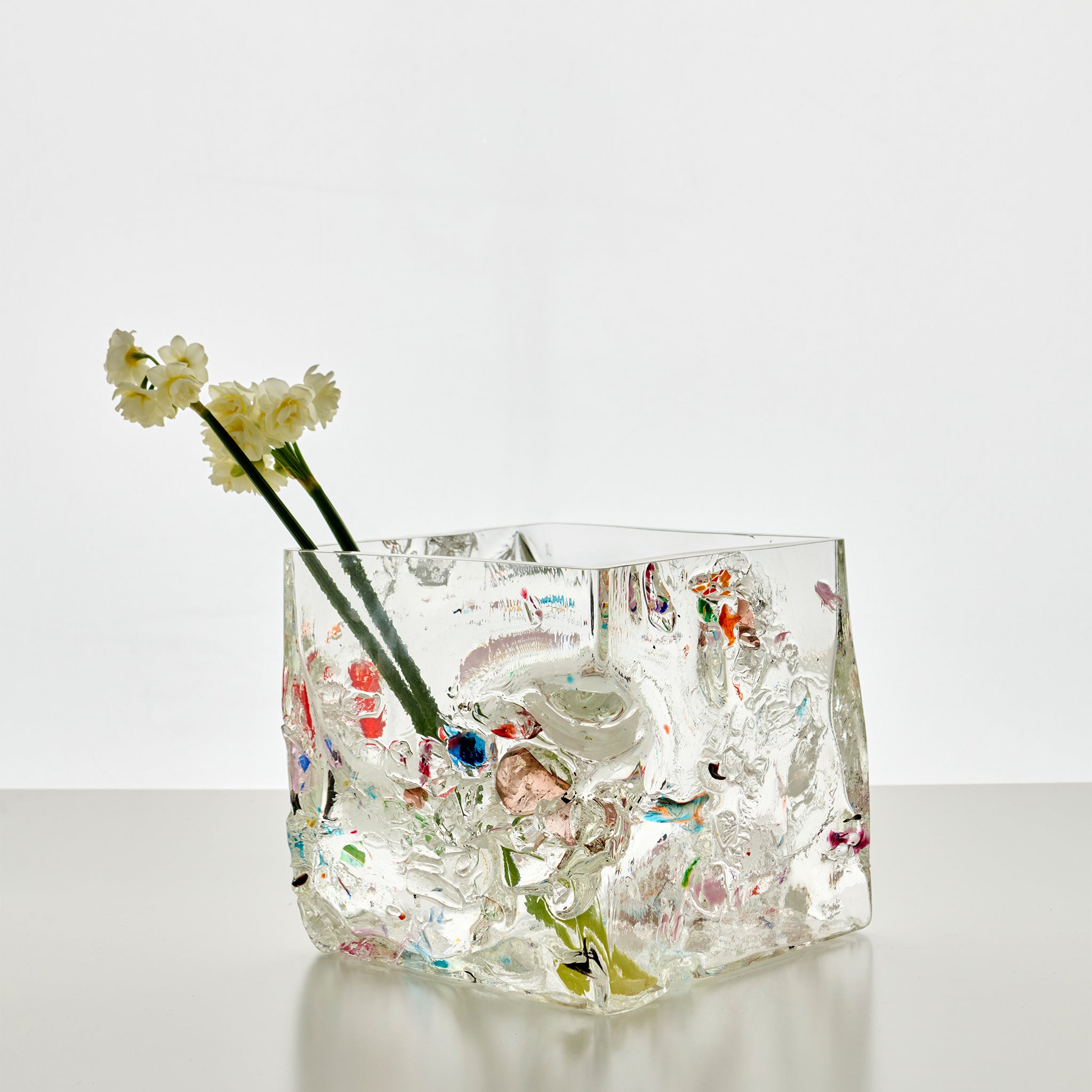 Cullet Vase III