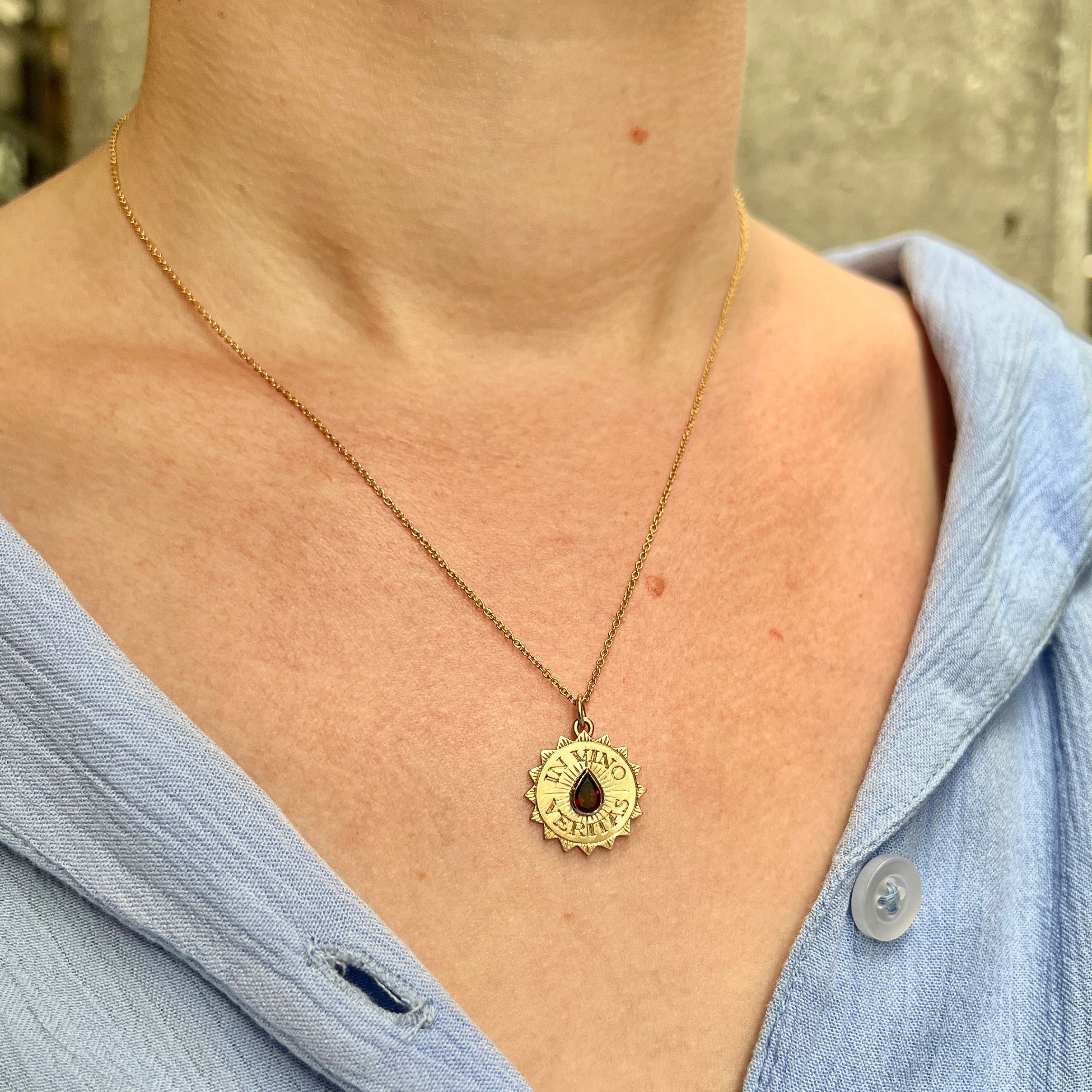 In Vino Veritas Pendant