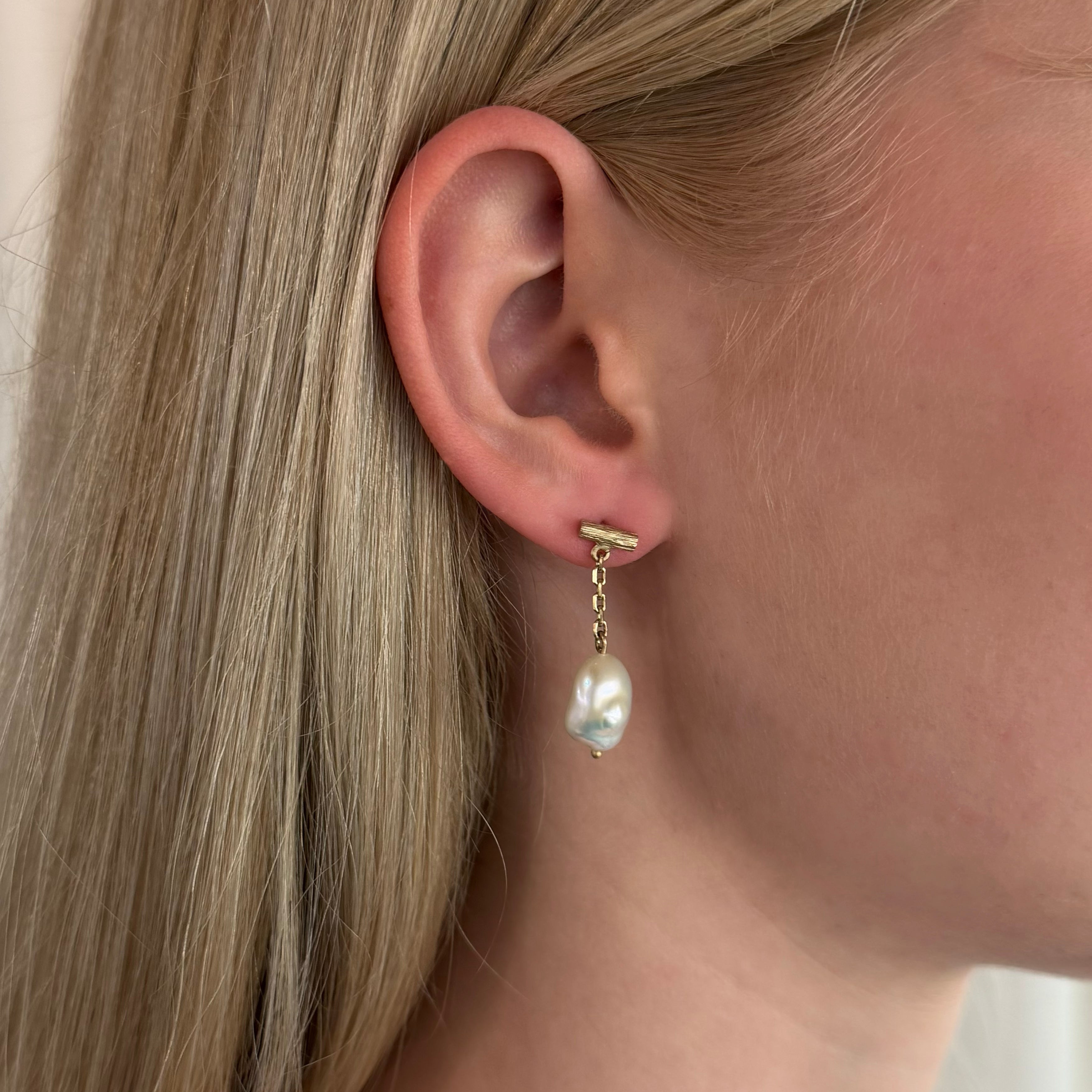 Lithic Pearl Fob Earrings