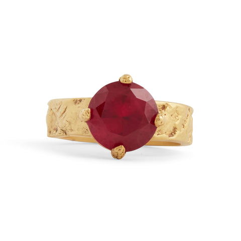 Red Quartz Gorilla Skin Ring by Lisa Roet