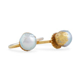 Chatting Pearls Ring