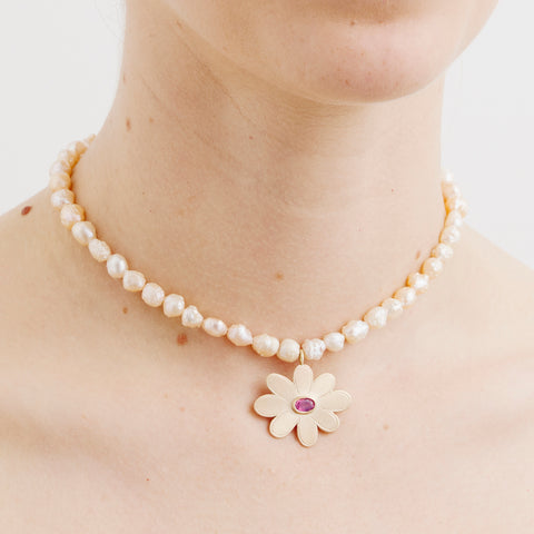 Daisy & Pearls Necklace