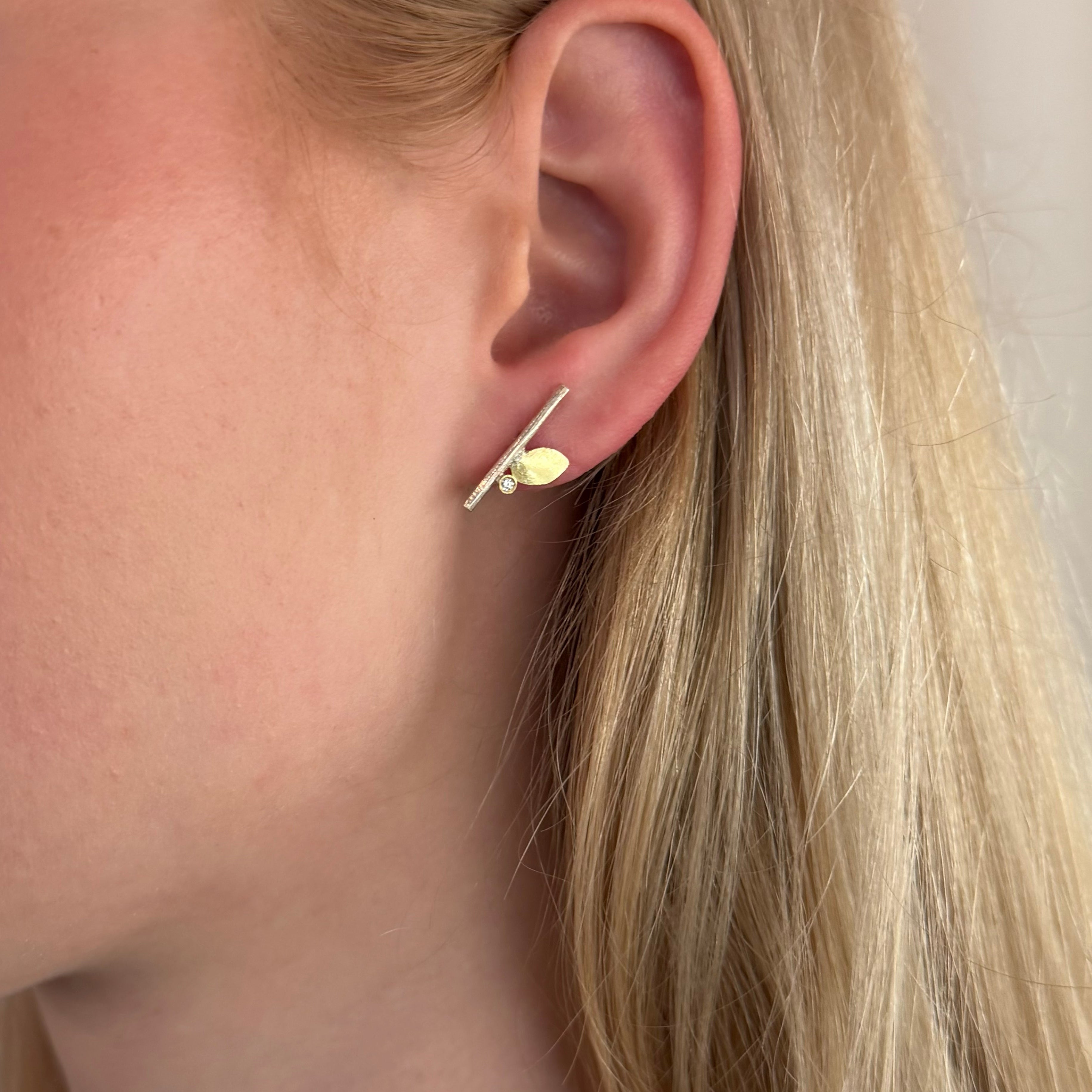 Leaf Studs With Diamonds Earrings