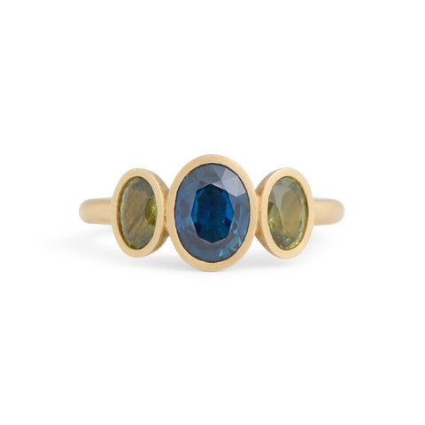 An Australian Oval Trilogy Ring by Suzi Zutic