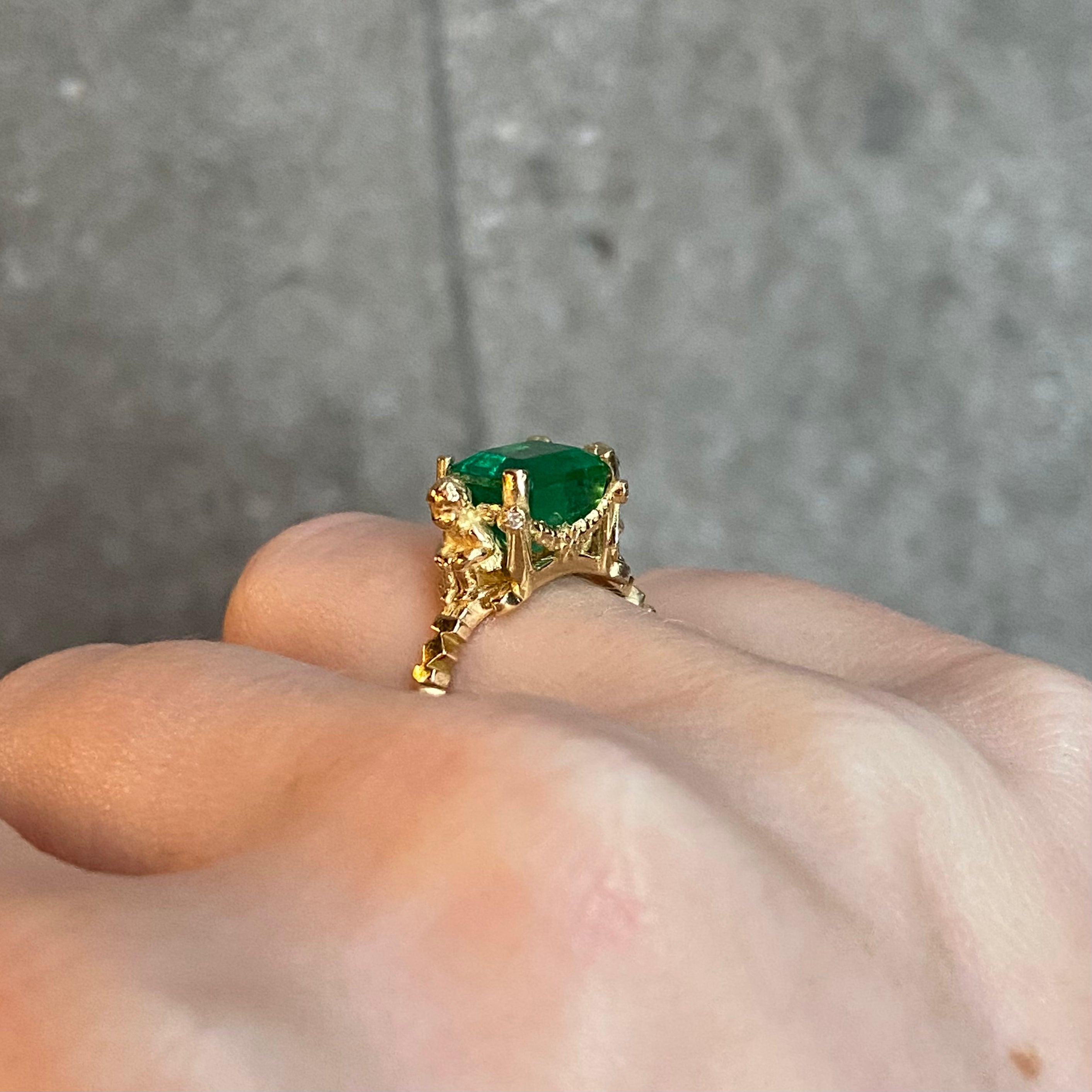 Venus' Cherubs and Emerald Ring