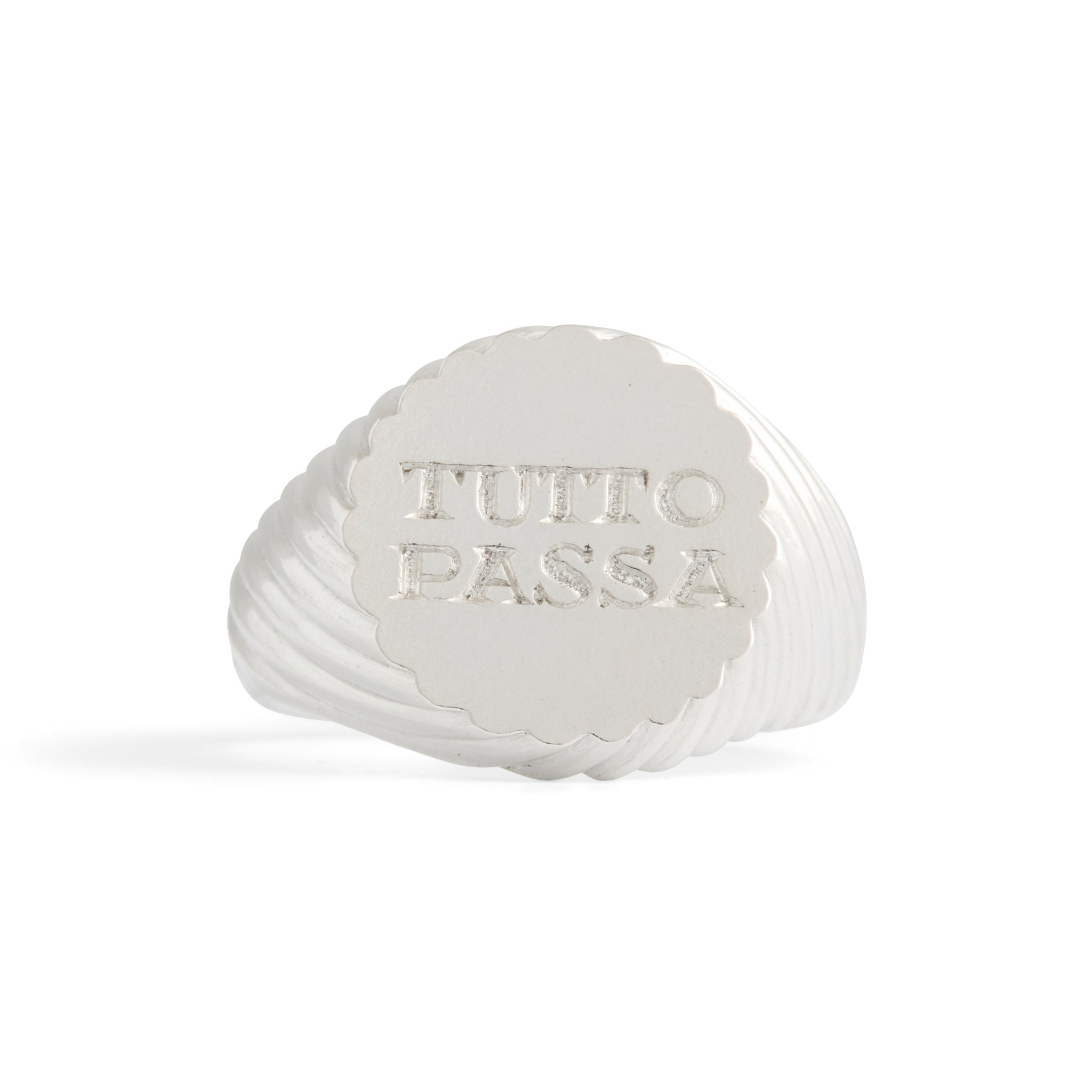 Tutto Passa Ring