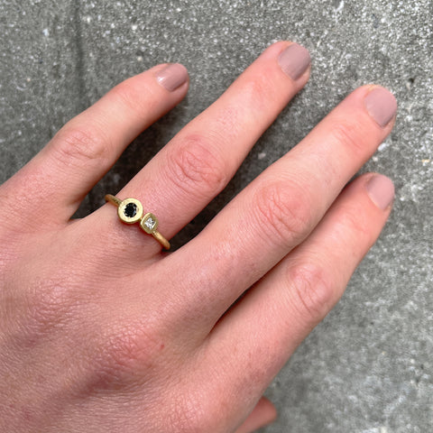 Bond Ring