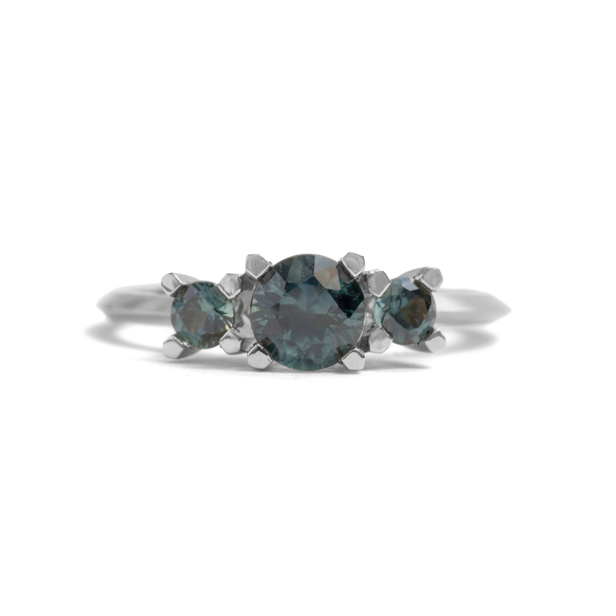 Heartbeat White Gold Parti Sapphire Love Ritual Ring