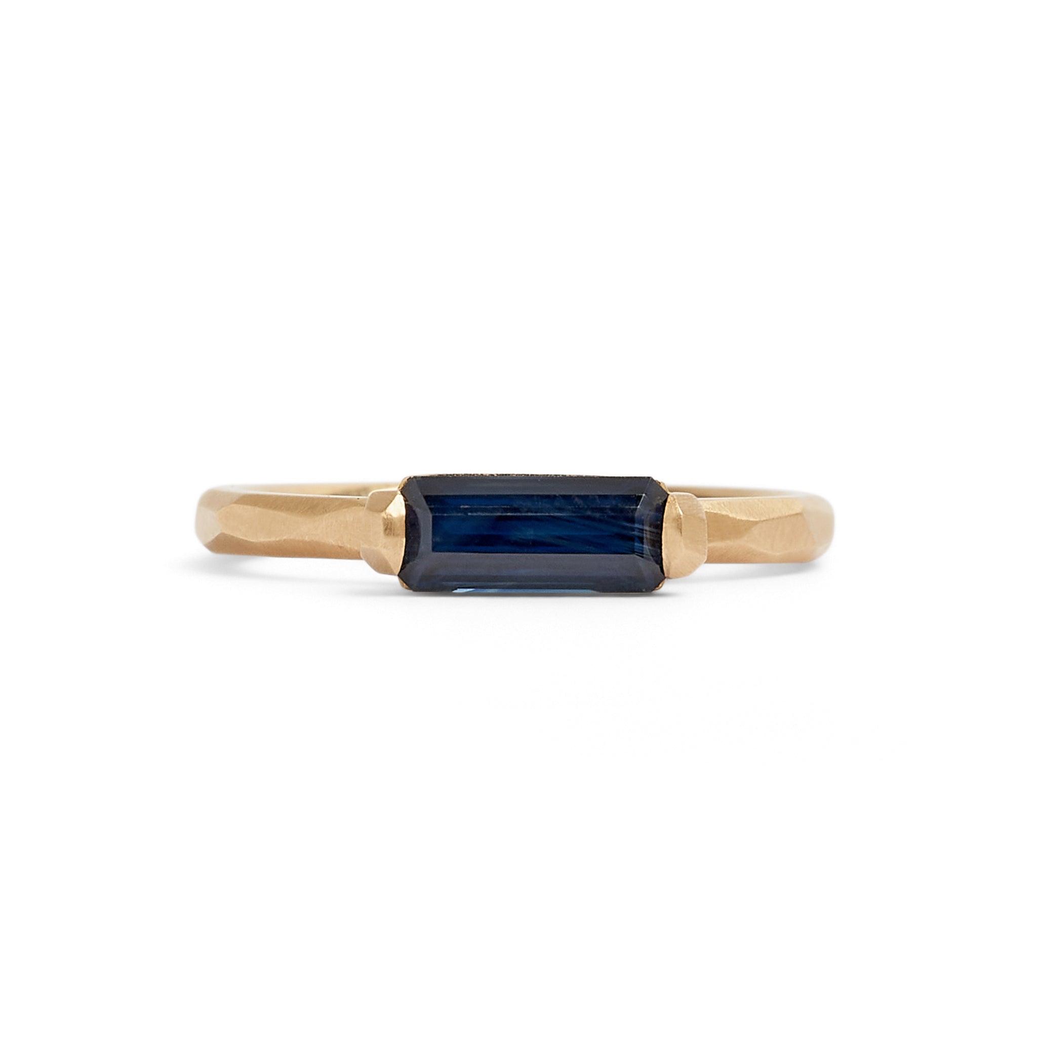 Two Claw Ring
