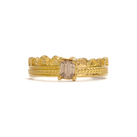 Velvet Gold Ring by Nina Oikawa
