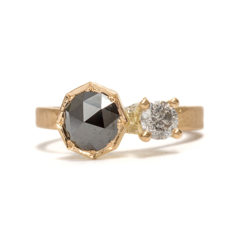 Lady Sarah Ring by Tessa Blazey